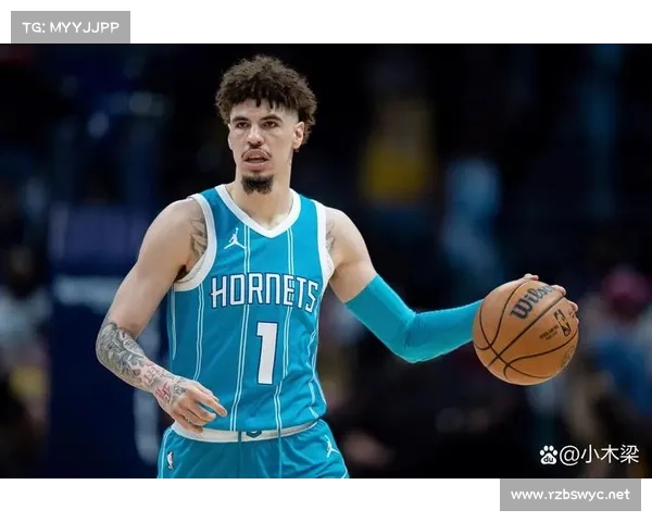 拉梅尔鲍尔与三球兄弟的篮球传奇背后故事揭秘